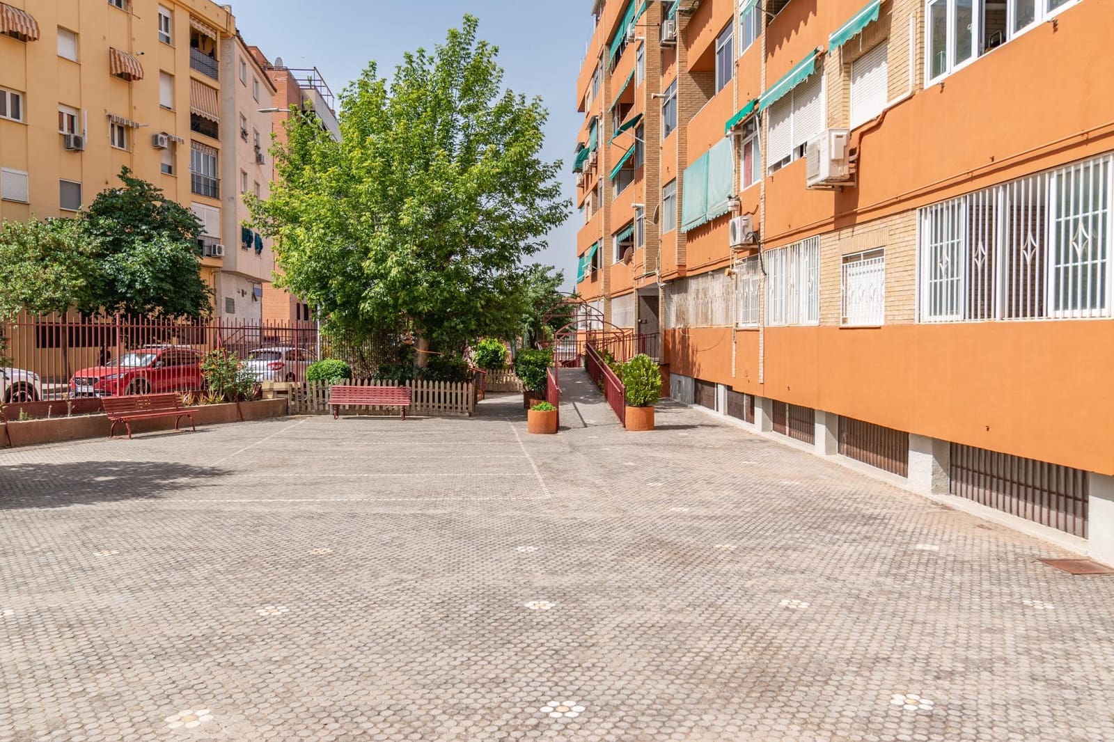 2 soverom Leilighet til salgs i Granada by med garasje - € 235 000 (Ref: 9095443)