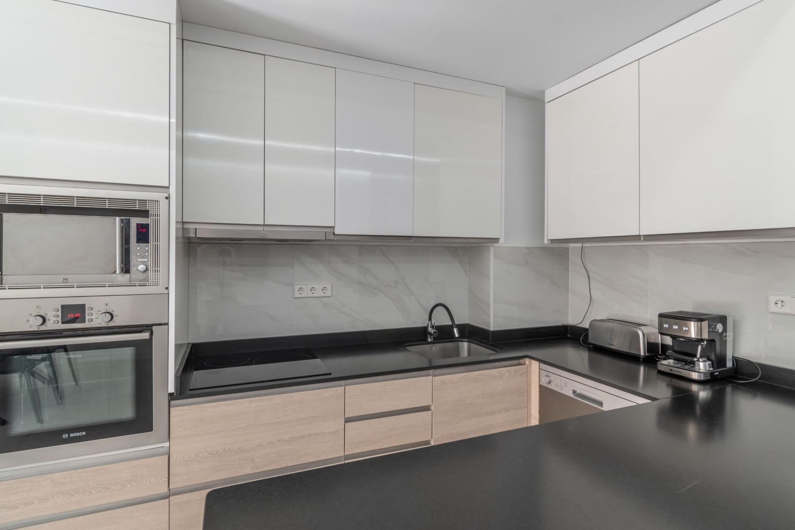 1 chambre Appartement à vendre à Grenade ville - 189 000 € (Ref: 9095444)