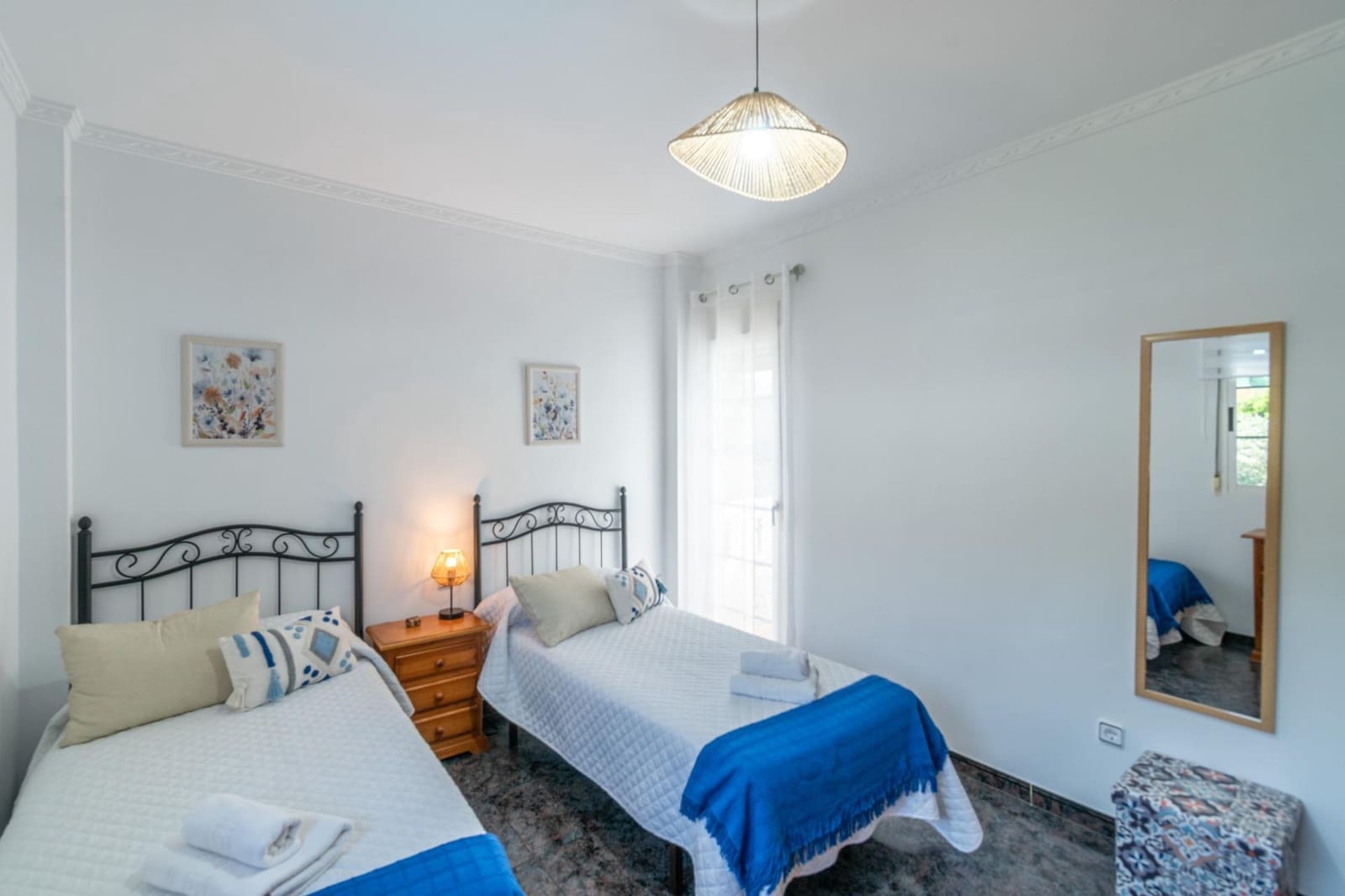 5 bedroom Villa for sale in Orgiva with pool garage - € 580,000 (Ref: 9100891)