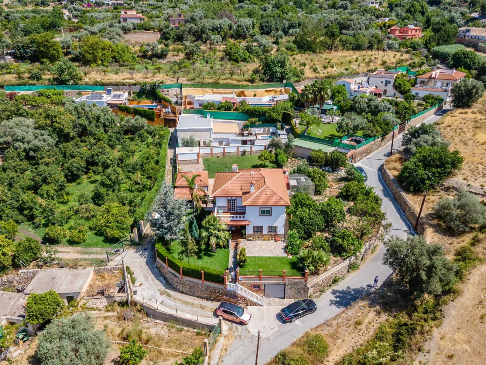 5 bedroom Villa for sale in Orgiva with pool garage - € 580,000 (Ref: 9100891)