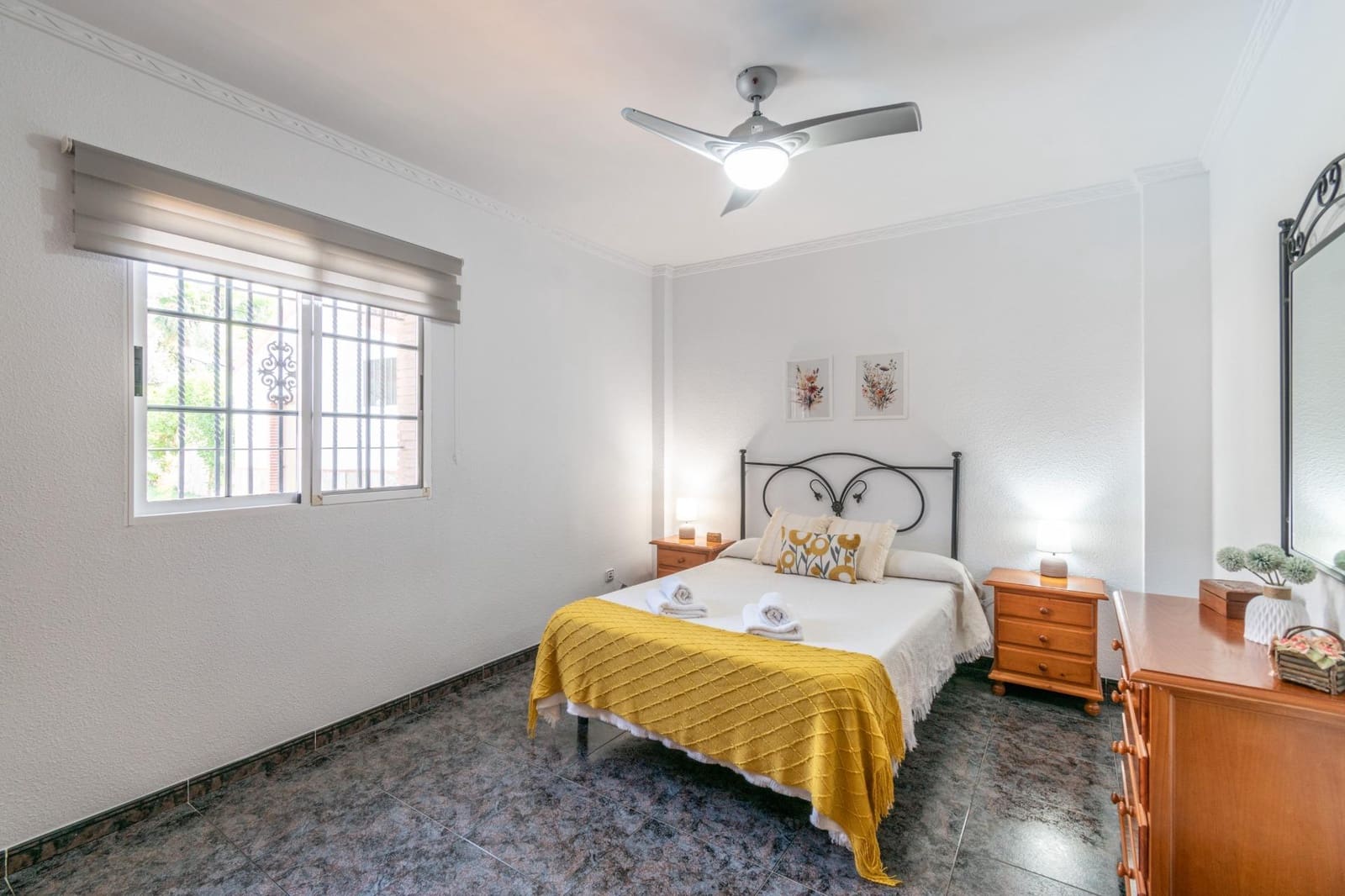 5 bedroom Villa for sale in Orgiva with pool garage - € 580,000 (Ref: 9100891)