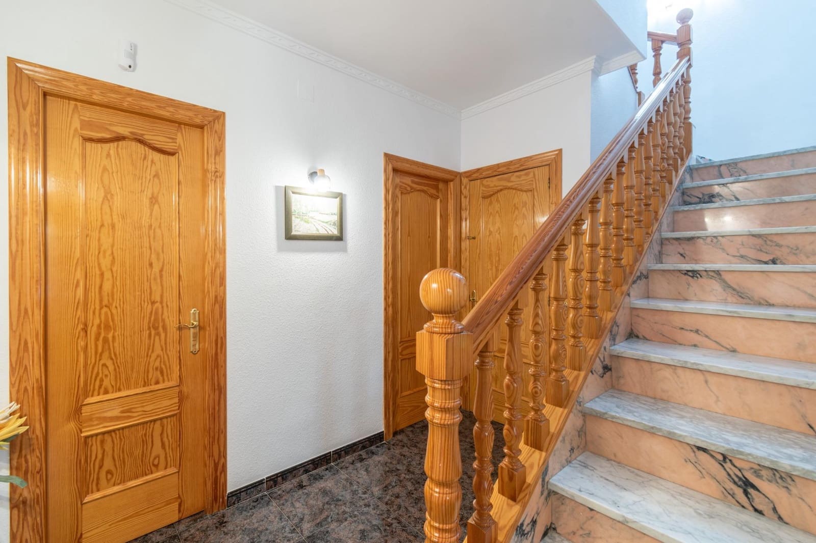 5 bedroom Villa for sale in Orgiva with pool garage - € 580,000 (Ref: 9100891)