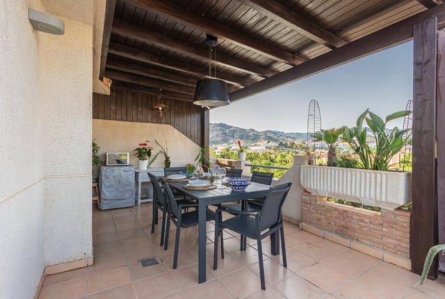 4 bedroom Penthouse for rent in Almuñécar - € 1,600 (Ref: 9104798)