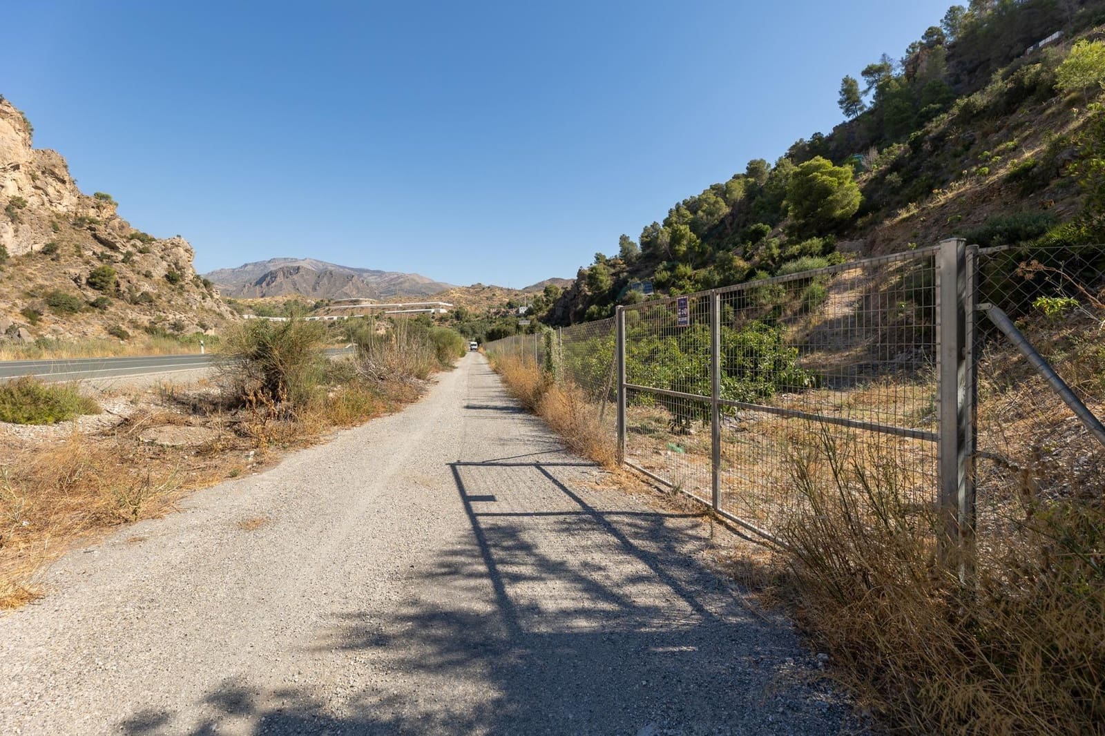 Rakentamaton maa myytävänä paikassa Velez de Benaudalla - 250 000 € (Ref: 9185646)