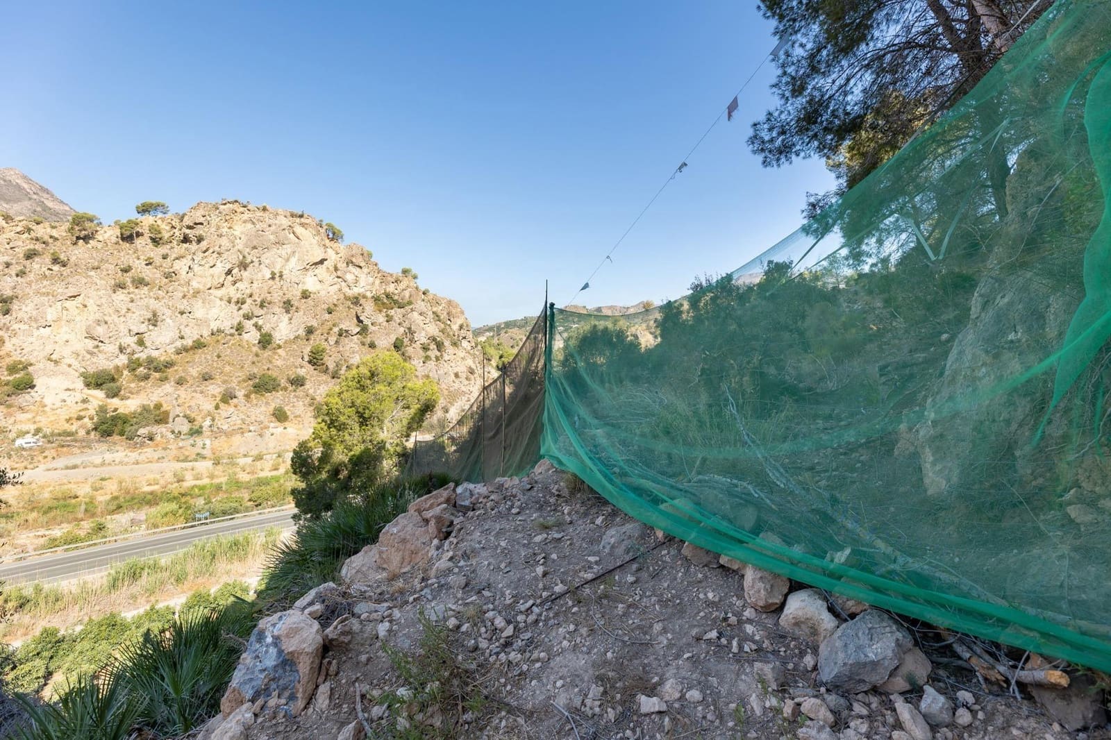 Rakentamaton maa myytävänä paikassa Velez de Benaudalla - 250 000 € (Ref: 9185646)