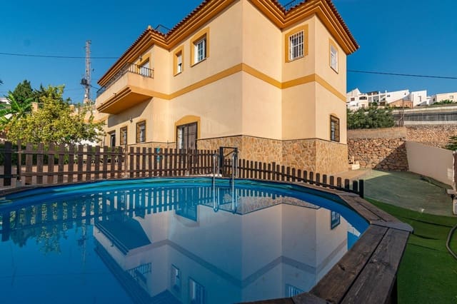 5 soveværelse Villa til salg i Gualchos med garage - € 355.000 (Ref: 9185647)