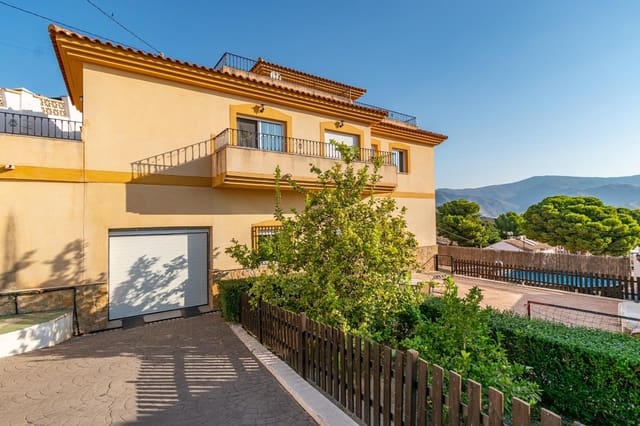 5 soveværelse Villa til salg i Gualchos med garage - € 355.000 (Ref: 9185647)