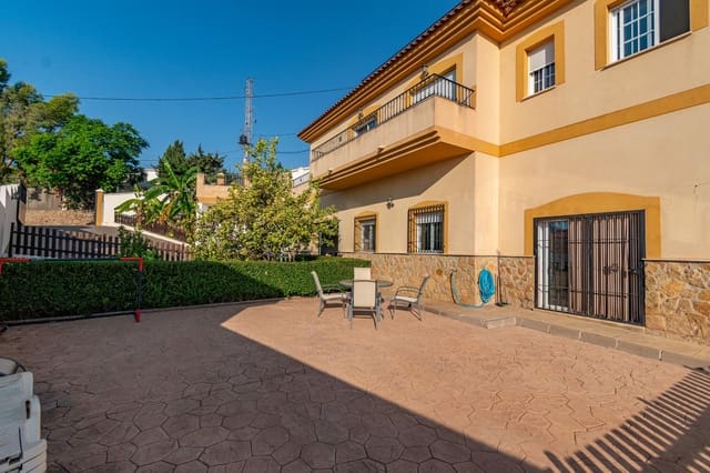 5 soveværelse Villa til salg i Gualchos med garage - € 355.000 (Ref: 9185647)