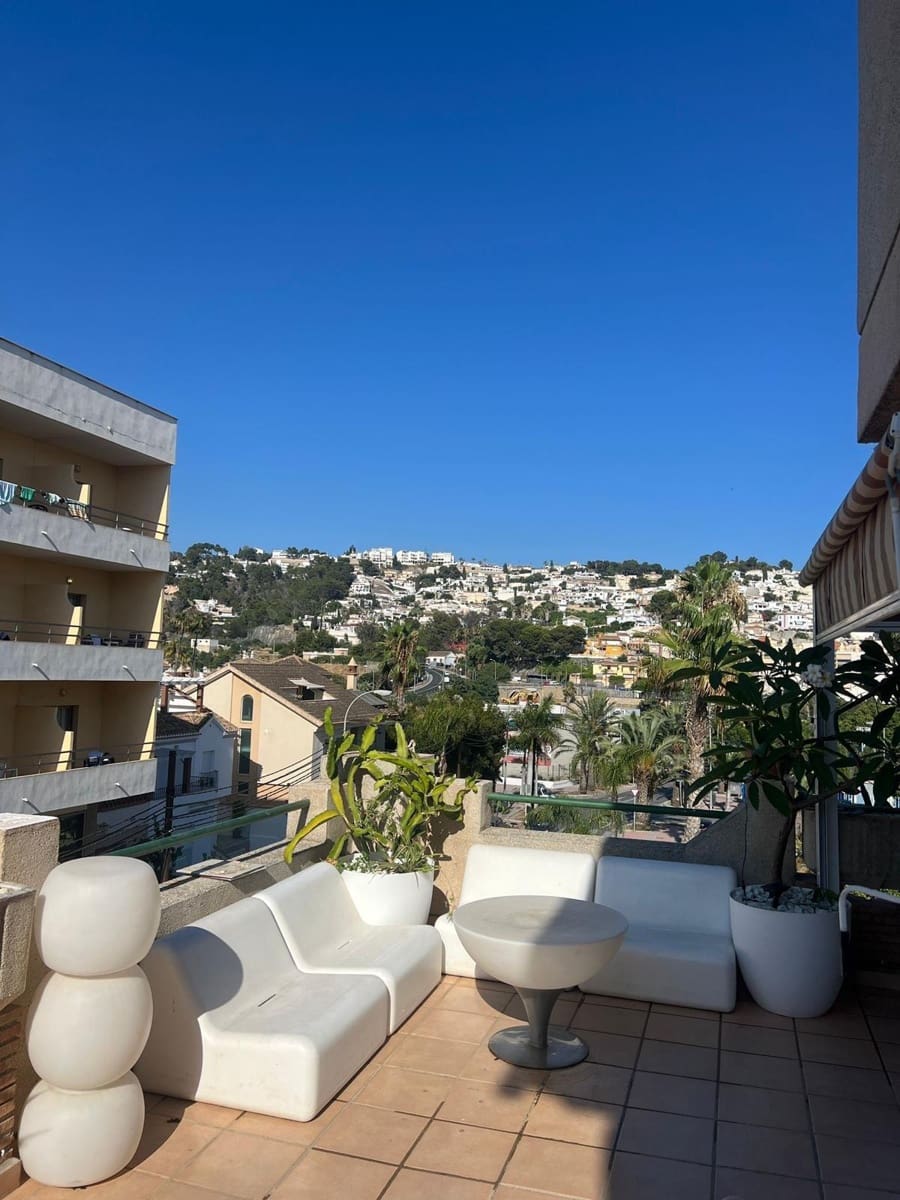 2 bedroom Apartment for rent in Almunecar with garage - € 900 (Ref: 9200673)