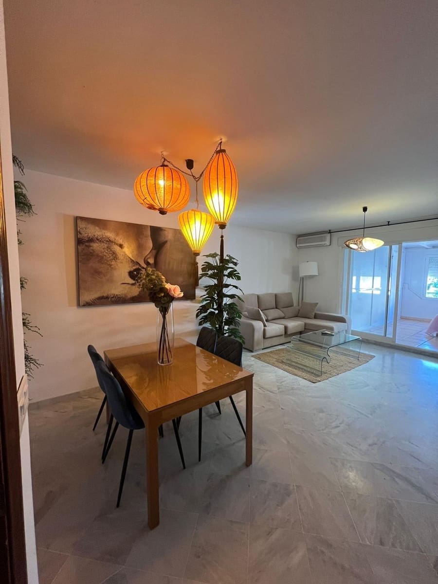 2 bedroom Apartment for rent in Almunecar with garage - € 900 (Ref: 9200673)