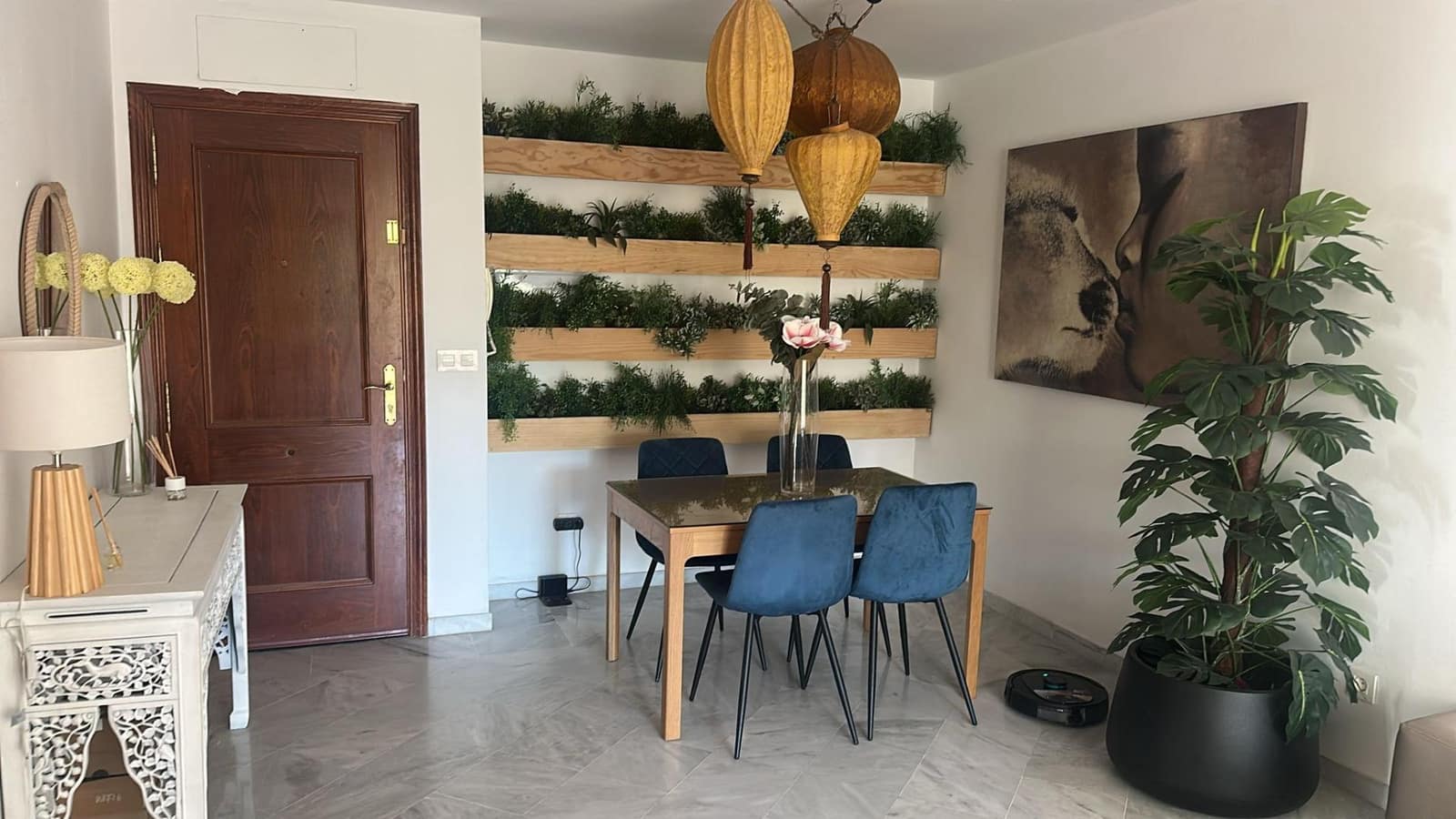 2 bedroom Apartment for rent in Almunecar with garage - € 900 (Ref: 9200673)