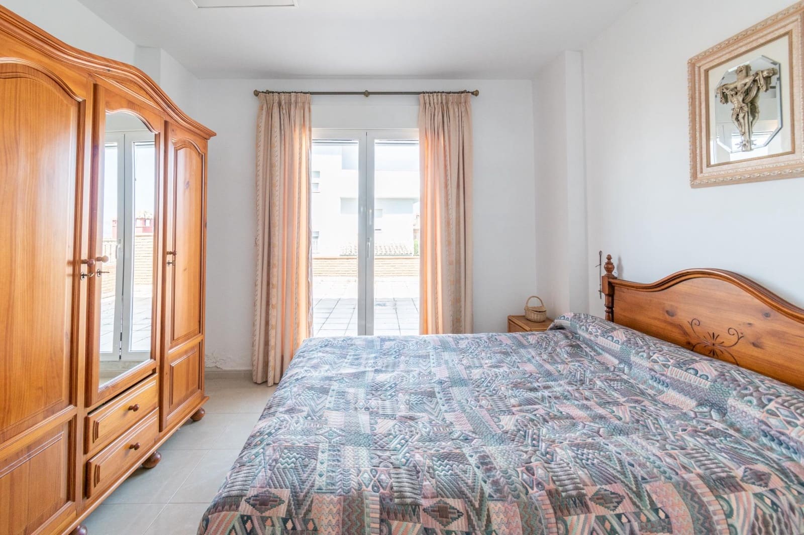 4 soveværelse Villa til salg i Otura med swimmingpool - € 398.000 (Ref: 9269964)