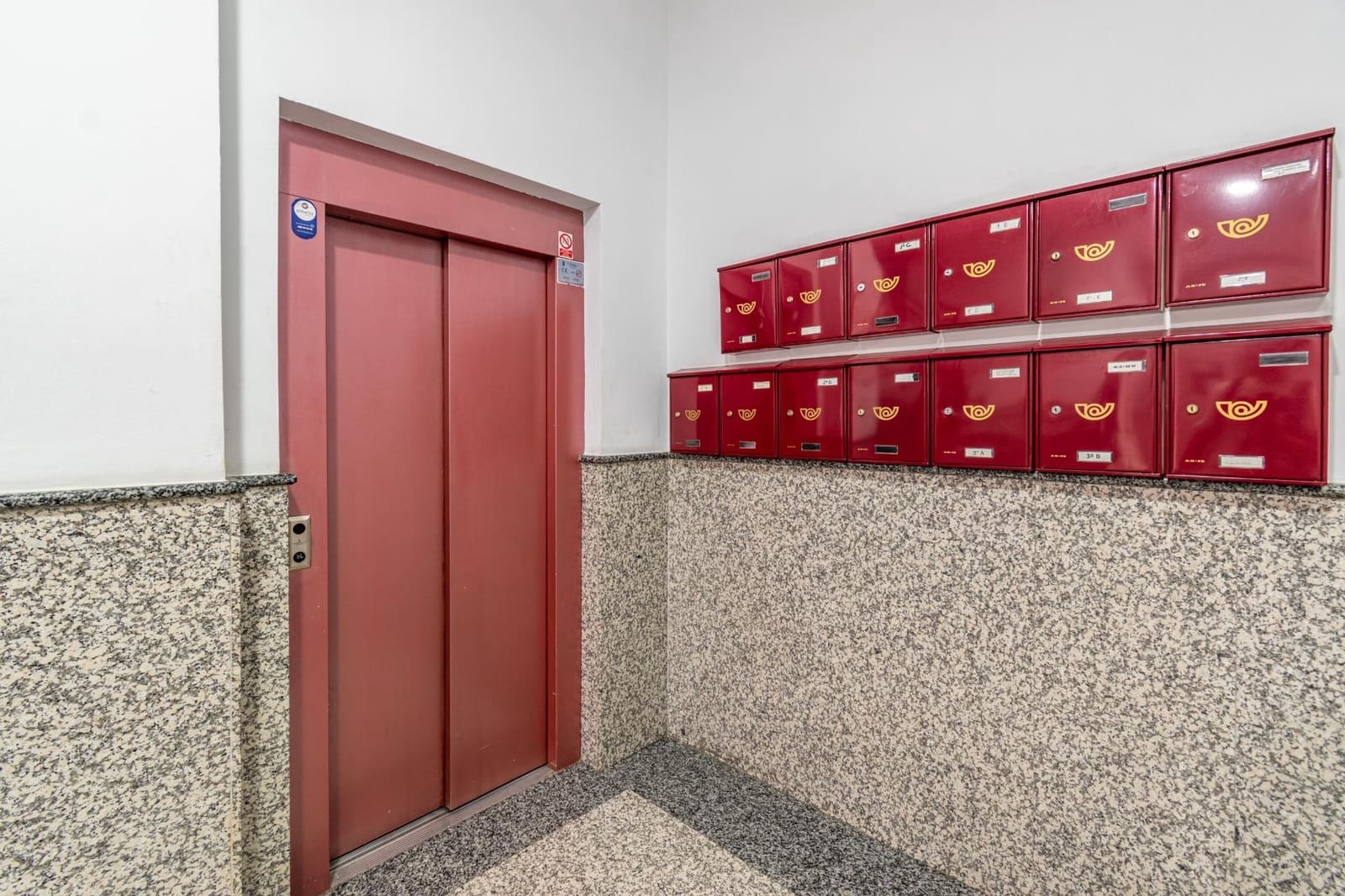 2 soveværelse Lejlighed til salg i Albolote - € 199.500 (Ref: 9297069)