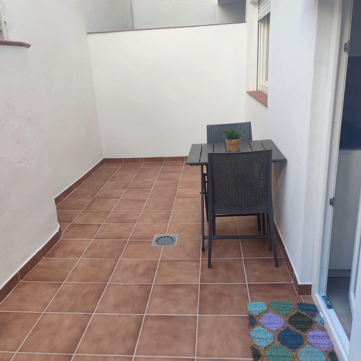 Apartamento de 2 habitaciones en Almuñécar en alquiler - 800 € (Ref: 9326645)
