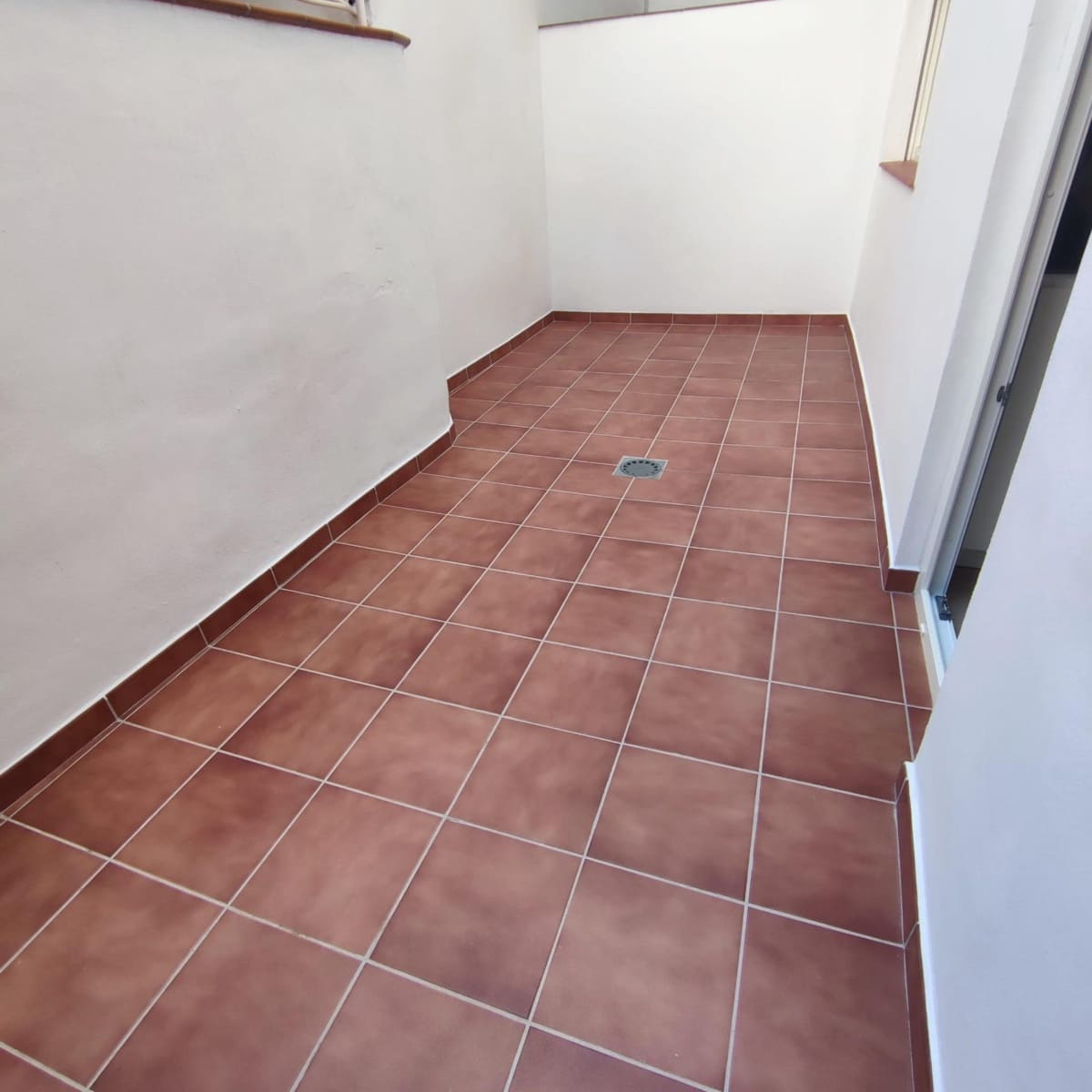 Apartamento de 2 habitaciones en Almuñécar en alquiler - 800 € (Ref: 9326645)