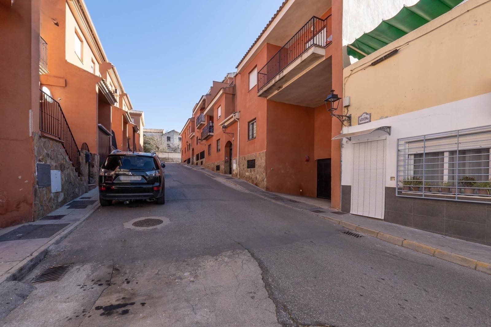 3 soveværelse Rækkehus til salg i Alhendin med garage - € 100.000 (Ref: 9335237)