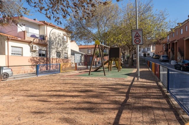 3 soverom Rekkehus til salgs i Alhendín med garasje - € 100 000 (Ref: 9335237)