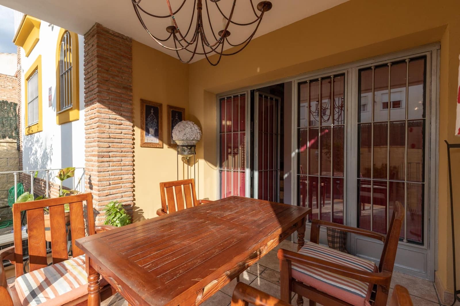 4 soveværelse Villa til salg i Atarfe - € 380.000 (Ref: 9335238)