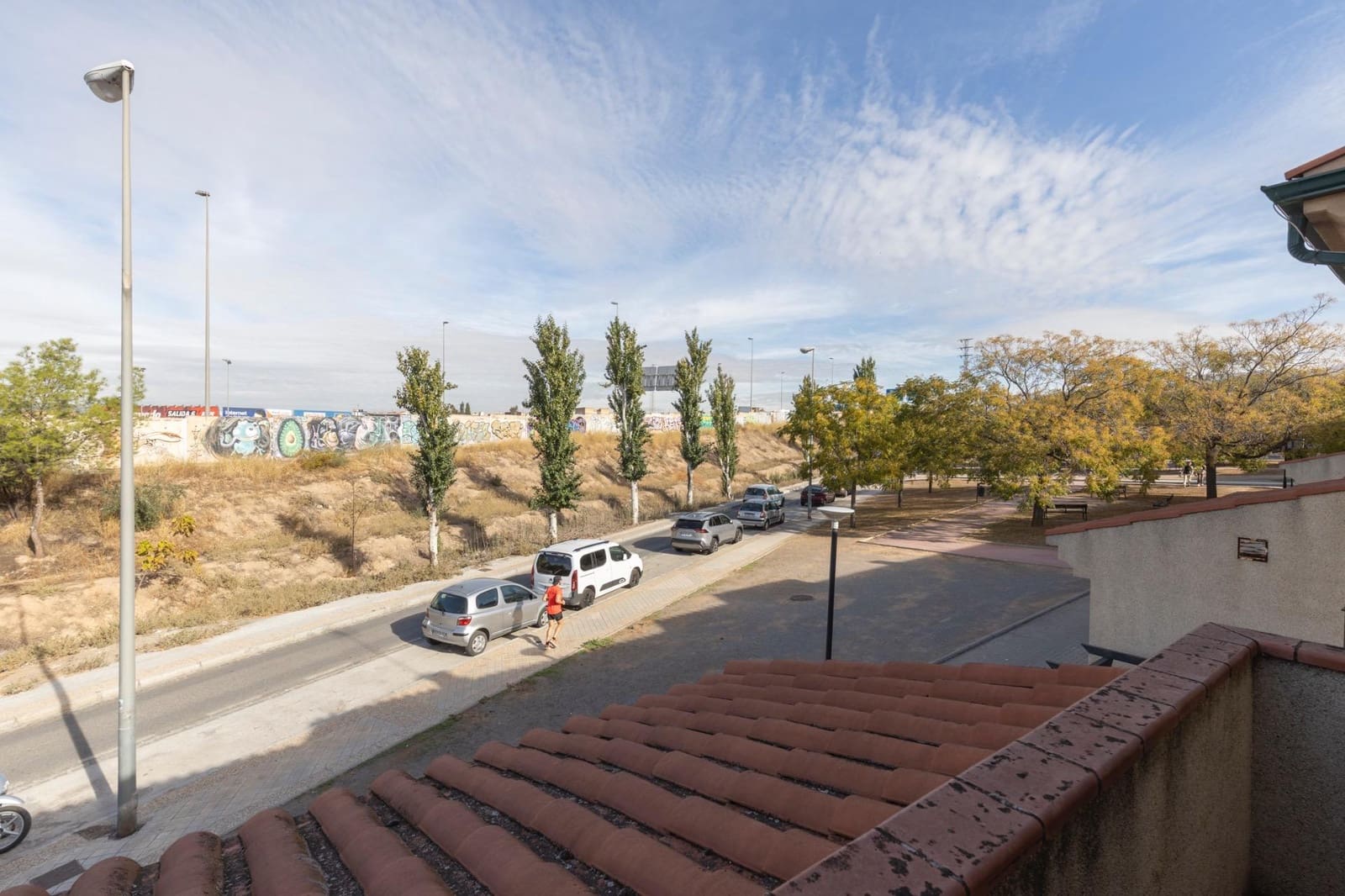 3 soveværelse Rækkehus til salg i Granada by med garage - € 299.900 (Ref: 9338481)