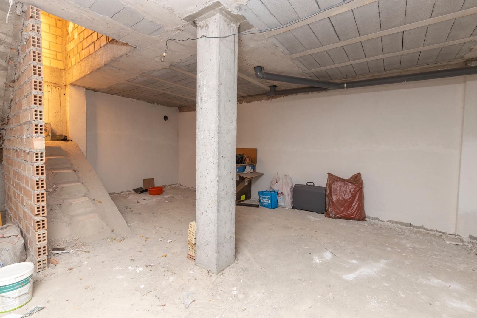 3 soveværelse Rækkehus til salg i Granada by med garage - € 299.900 (Ref: 9338481)