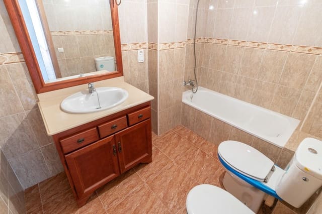 3 soveværelse Lejlighed til salg i Itrabo - € 98.000 (Ref: 9353773)