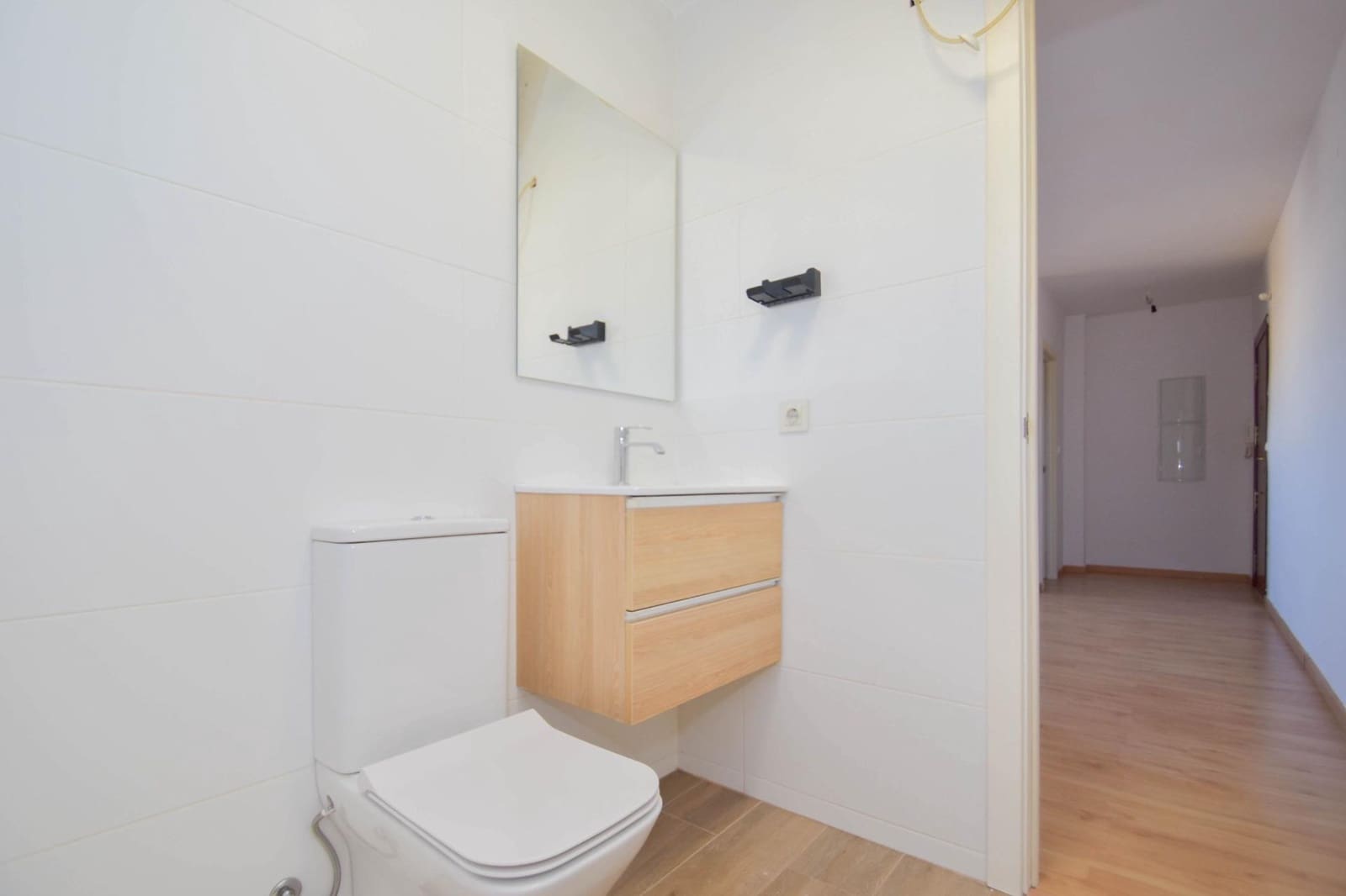 1 bedroom Apartment for sale in Las Gabias with garage - € 89,990 (Ref: 9353775)