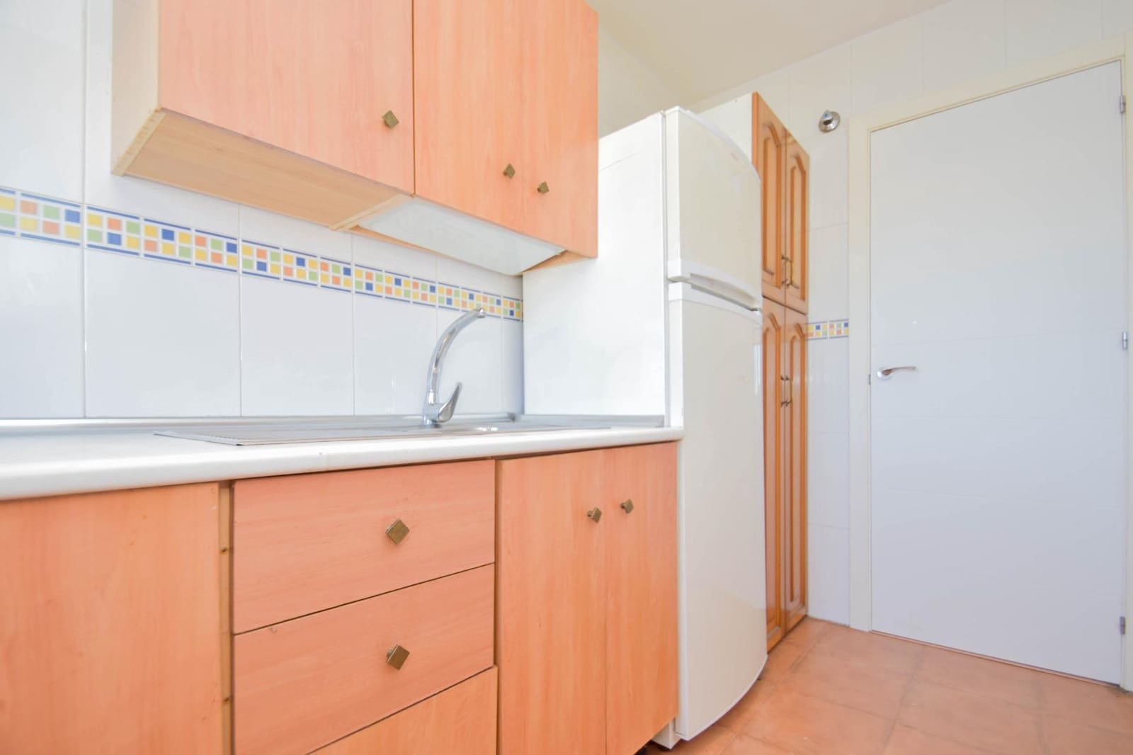 1 bedroom Apartment for sale in Las Gabias with garage - € 89,990 (Ref: 9353775)