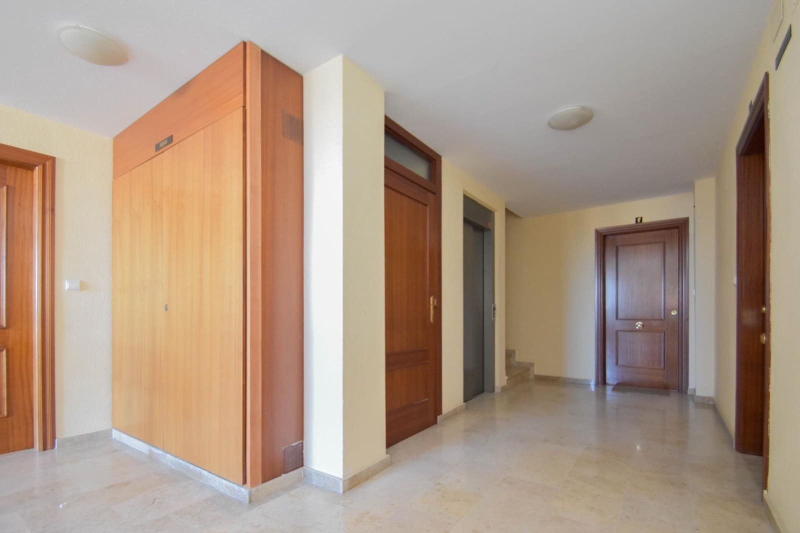 1 bedroom Apartment for sale in Las Gabias with garage - € 89,990 (Ref: 9353775)