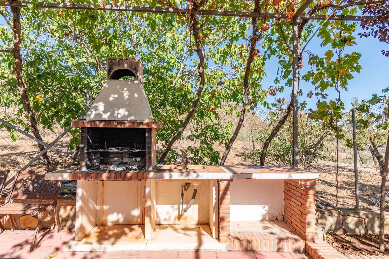 3 slaapkamer Finca/Landhuis te koop in La Peza - € 149.900 (Ref: 9353776)