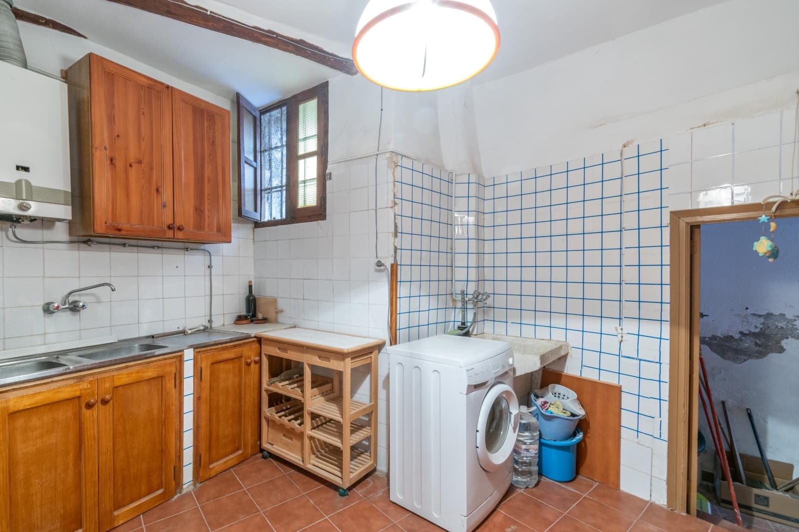 6 soveværelse Byhus til salg i Orgiva - € 119.900 (Ref: 9353777)