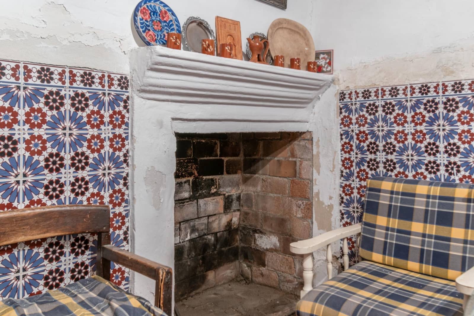 6 soveværelse Byhus til salg i Orgiva - € 119.900 (Ref: 9353777)