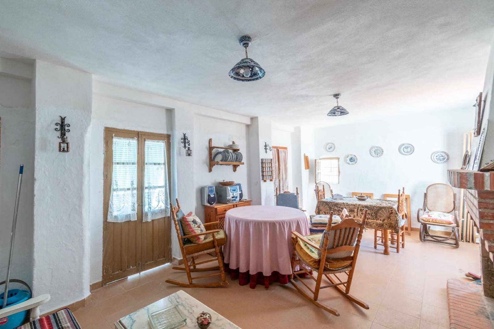 6 soveværelse Byhus til salg i Orgiva - € 119.900 (Ref: 9353777)