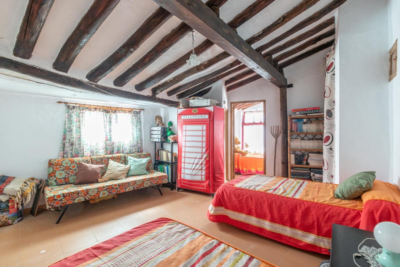 6 soveværelse Byhus til salg i Orgiva - € 119.900 (Ref: 9353777)