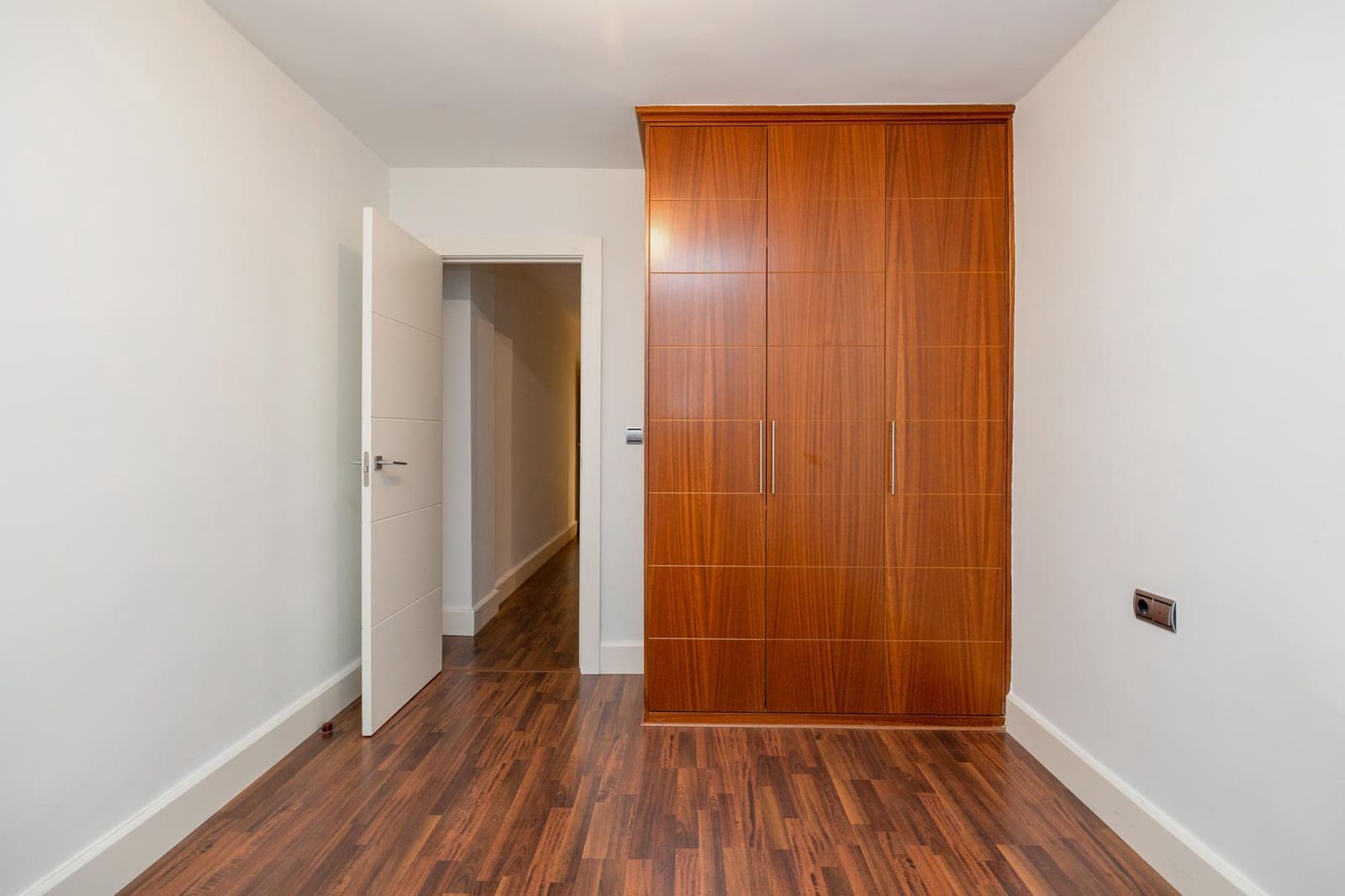 4 sovrum Lägenhet till salu i Granada stad med garage - 550 000 € (Ref: 9356079)