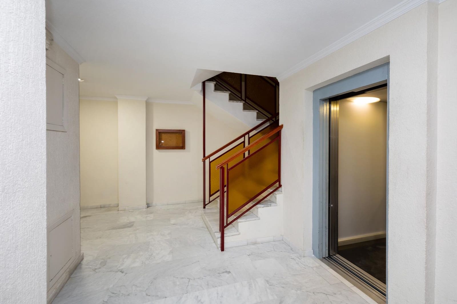 4 sovrum Lägenhet till salu i Granada stad med garage - 550 000 € (Ref: 9356079)