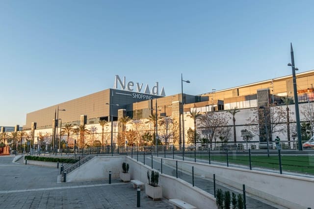 4 Zimmer Doppelhaus zu verkaufen in Armilla mit Garage - 330.000 € (Ref: 9367393)