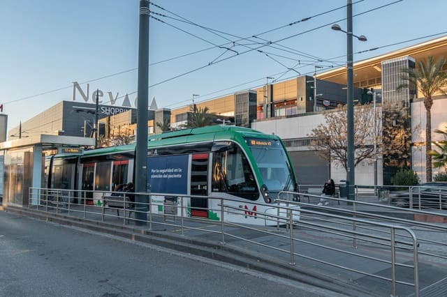 4 Zimmer Doppelhaus zu verkaufen in Armilla mit Garage - 330.000 € (Ref: 9367393)