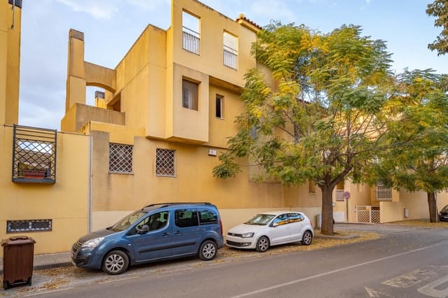 4 Zimmer Doppelhaus zu verkaufen in Armilla mit Garage - 330.000 € (Ref: 9367393)