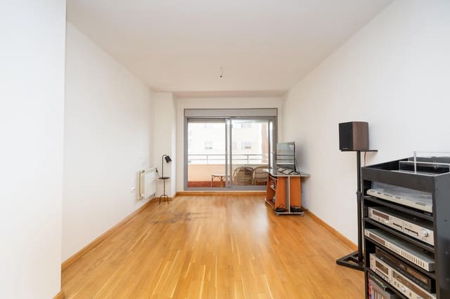 Piso de 2 habitaciones en Campus de la Salud, Granada ciudad en venta con piscina - 349.000 € (Ref: 9374634)