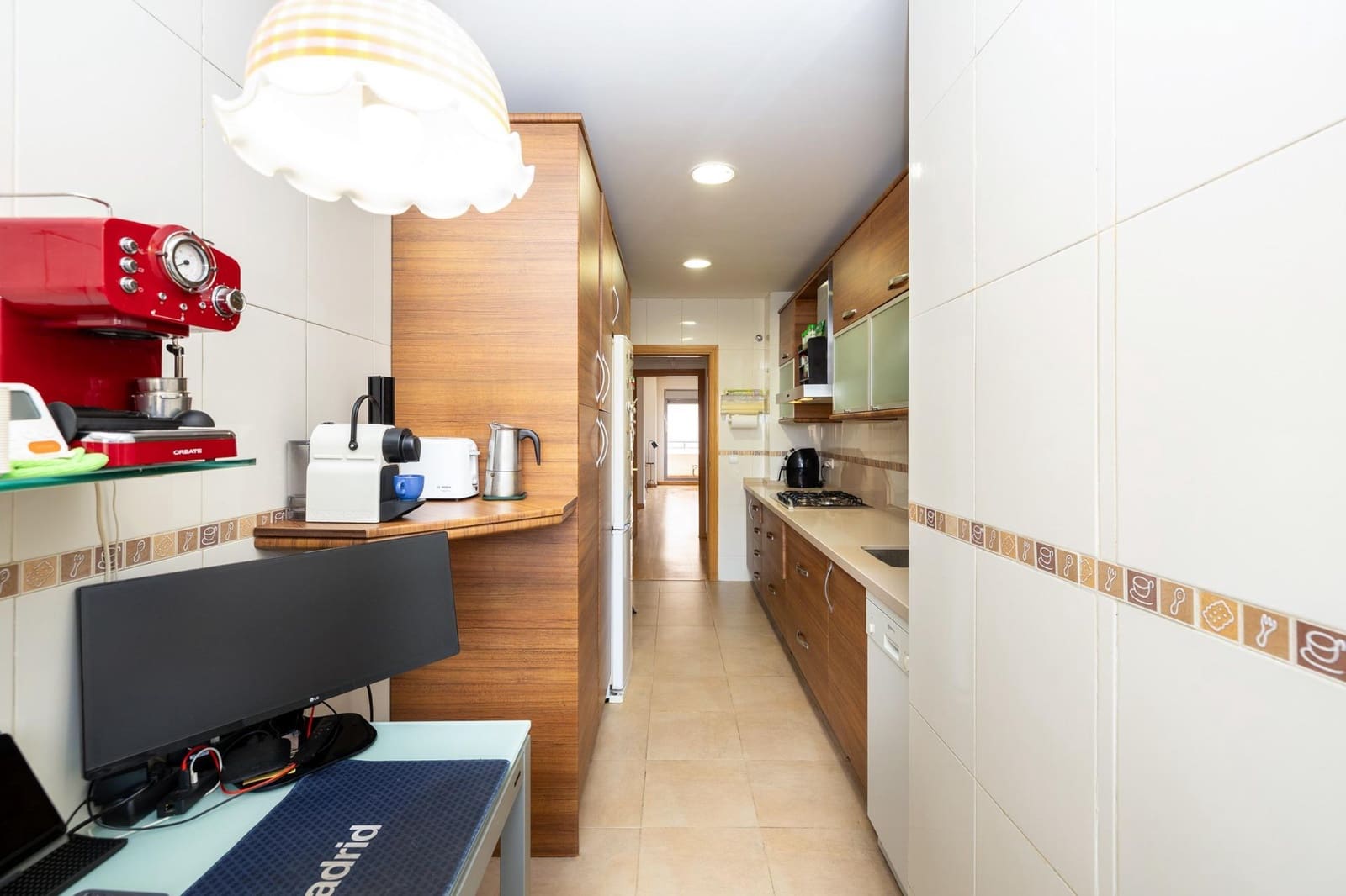 2 soveværelse Lejlighed til salg i Granada by med swimmingpool - € 349.000 (Ref: 9374634)