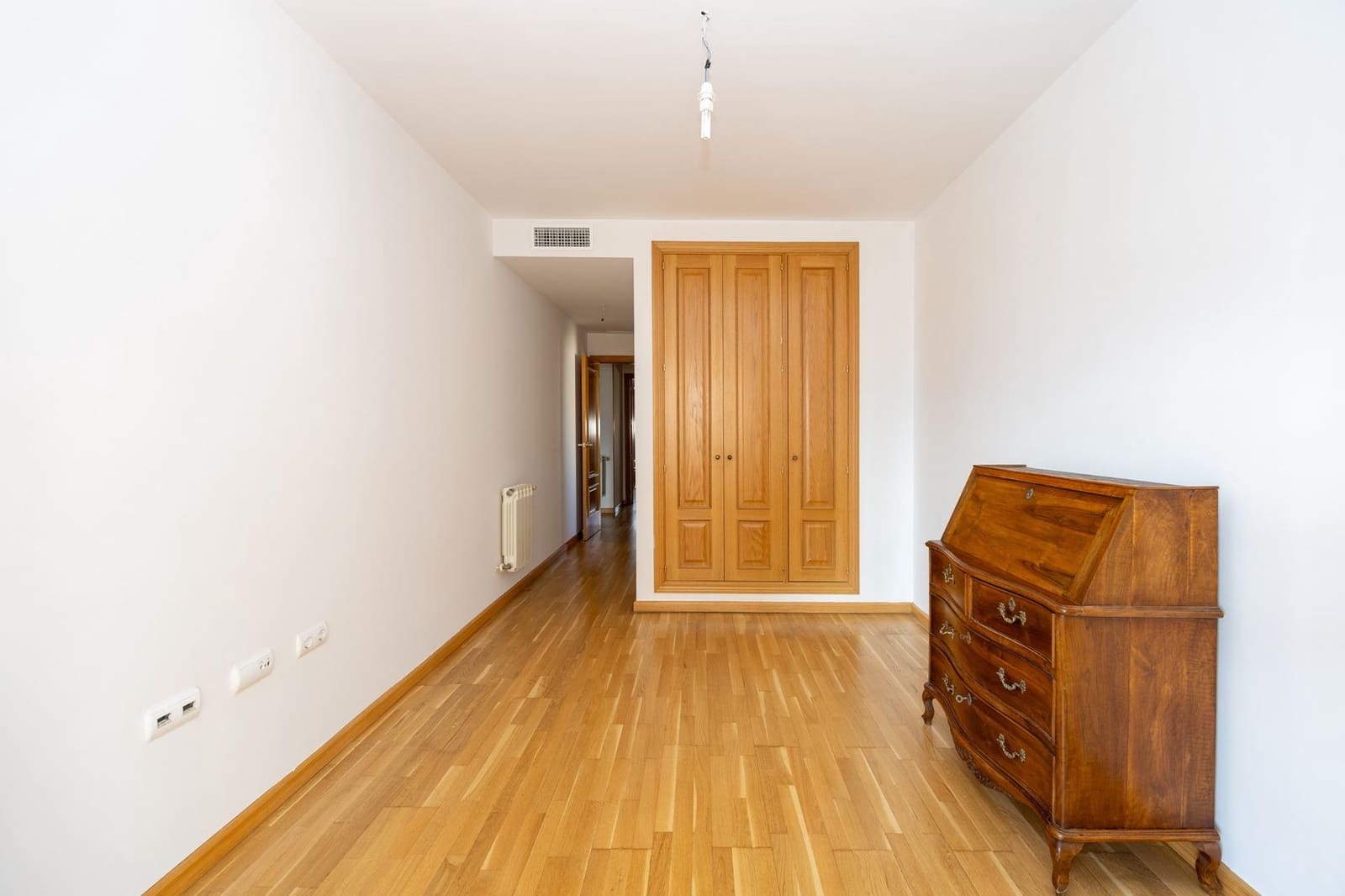 2 soveværelse Lejlighed til salg i Granada by med swimmingpool - € 349.000 (Ref: 9374634)