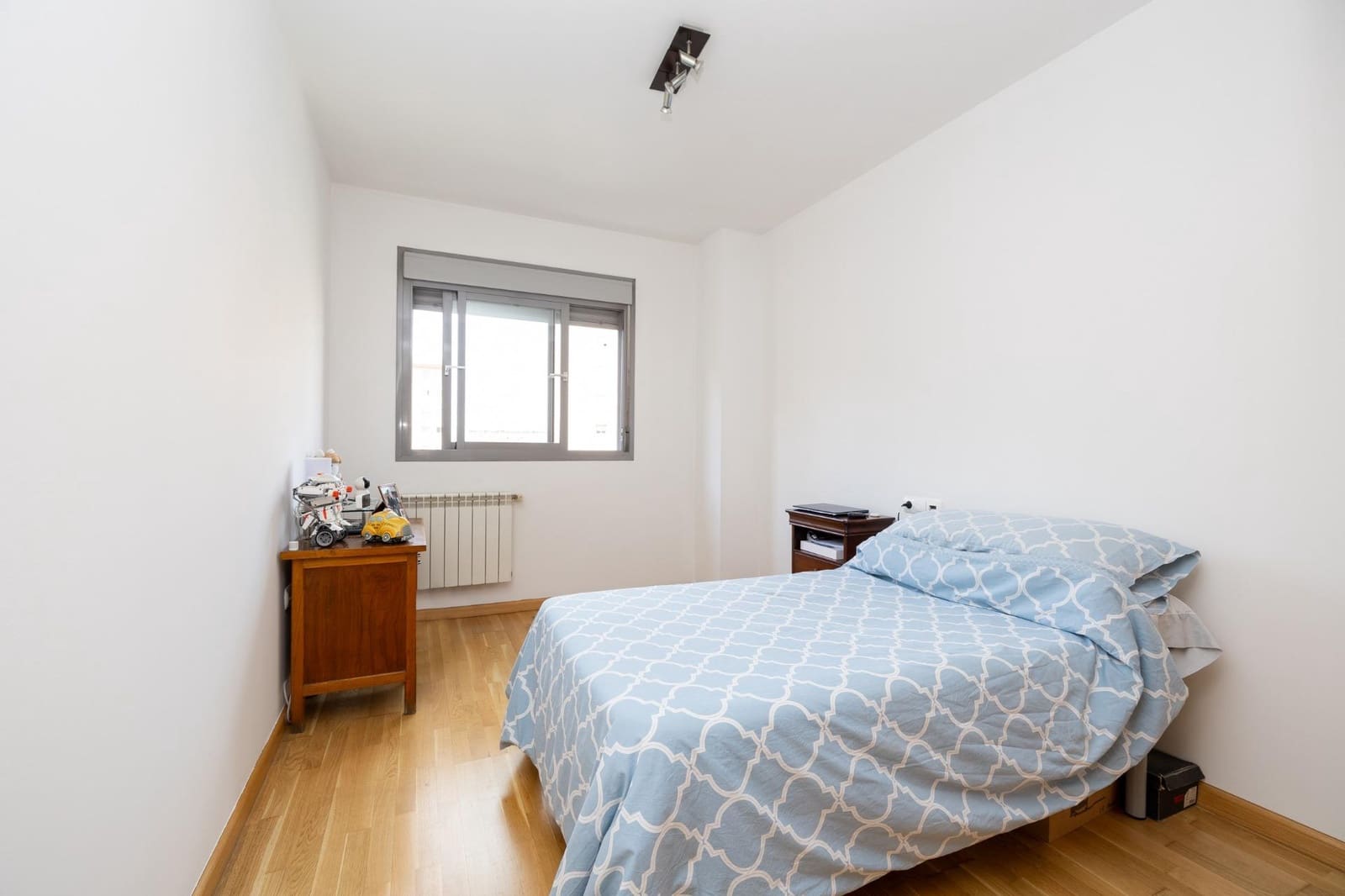 2 soveværelse Lejlighed til salg i Granada by med swimmingpool - € 349.000 (Ref: 9374634)