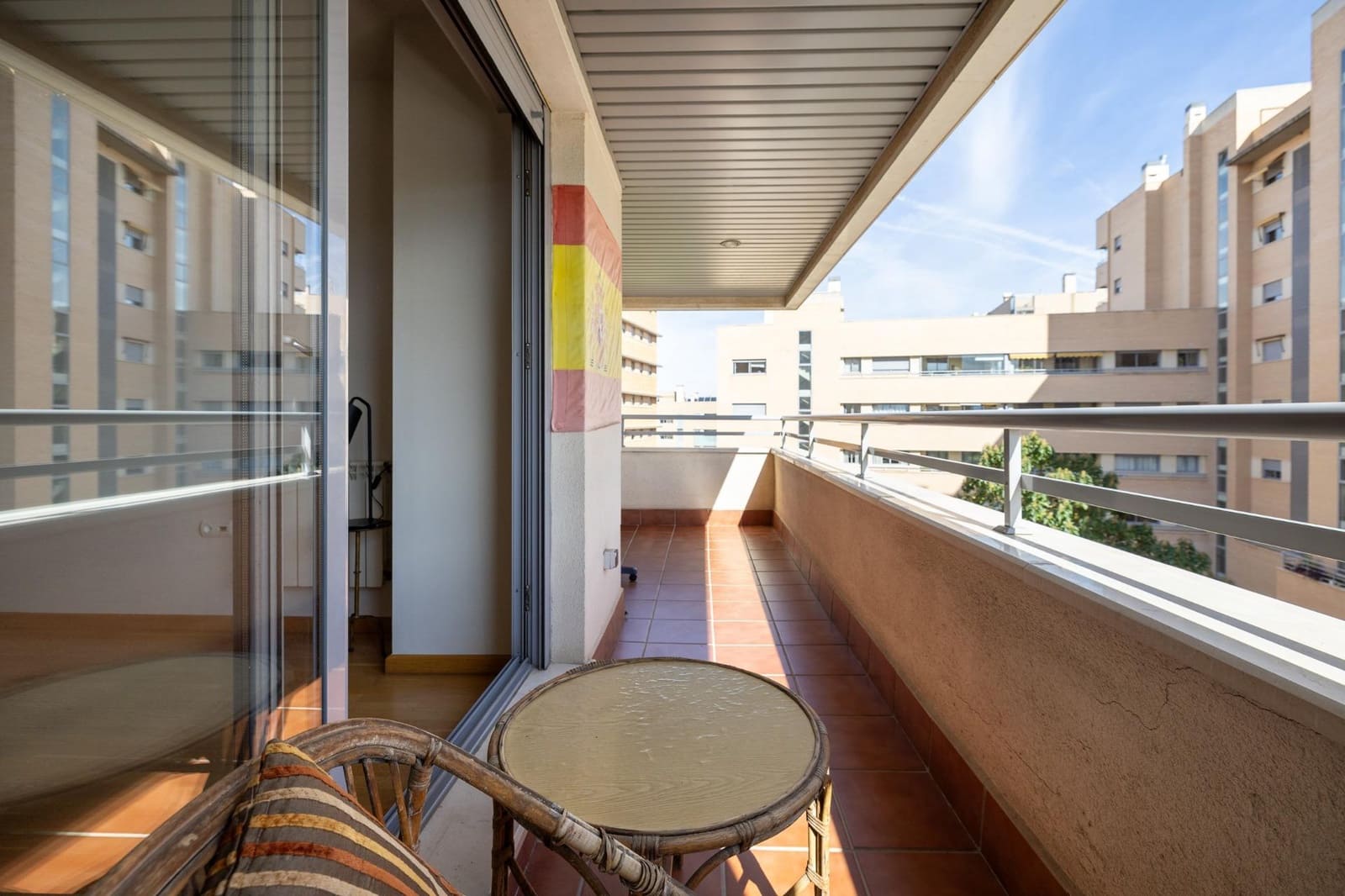 2 soveværelse Lejlighed til salg i Granada by med swimmingpool - € 349.000 (Ref: 9374634)