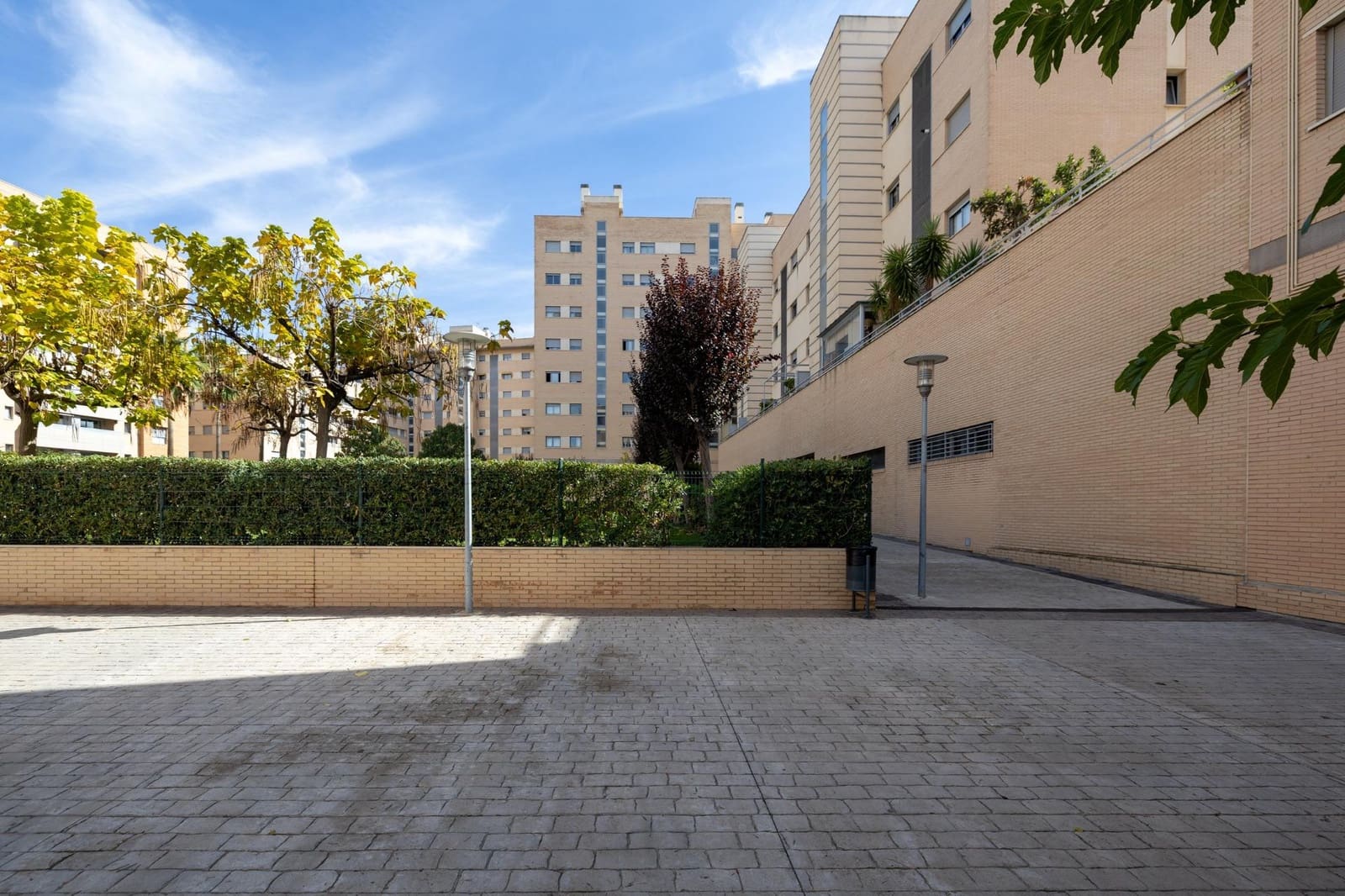 2 soveværelse Lejlighed til salg i Granada by med swimmingpool - € 349.000 (Ref: 9374634)