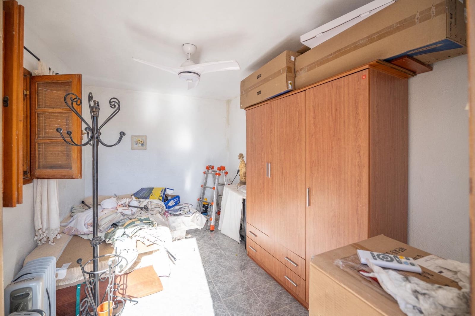 3 soveværelse Finca/Landehus til salg i Velez de Benaudalla med garage - € 240.000 (Ref: 9409289)