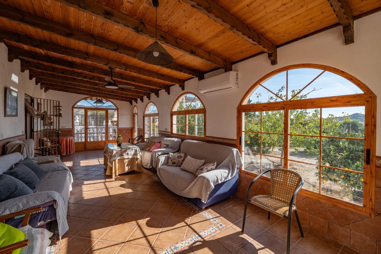 3 soveværelse Finca/Landehus til salg i Velez de Benaudalla med garage - € 240.000 (Ref: 9409289)