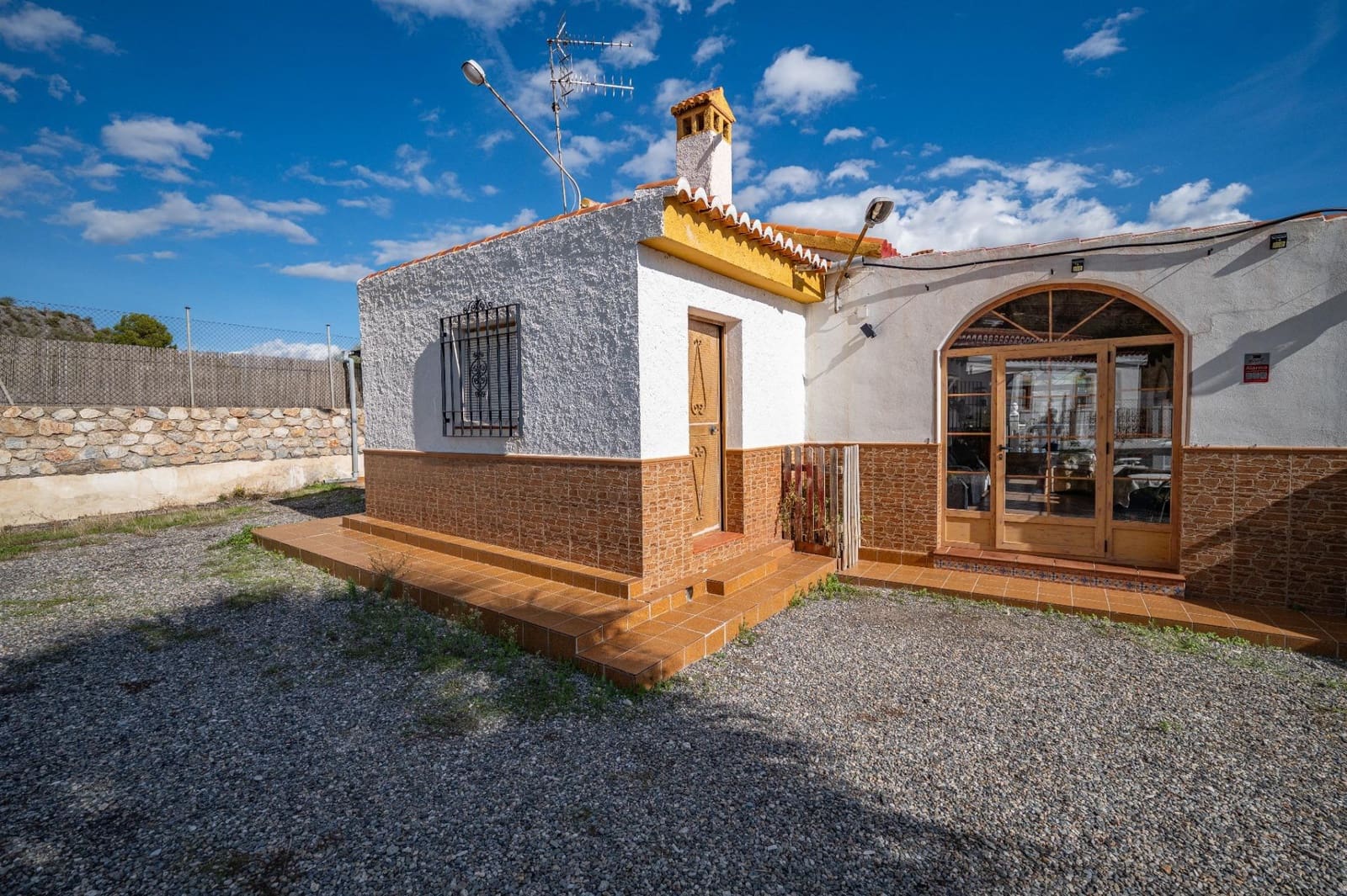 3 soveværelse Finca/Landehus til salg i Velez de Benaudalla med garage - € 240.000 (Ref: 9409289)