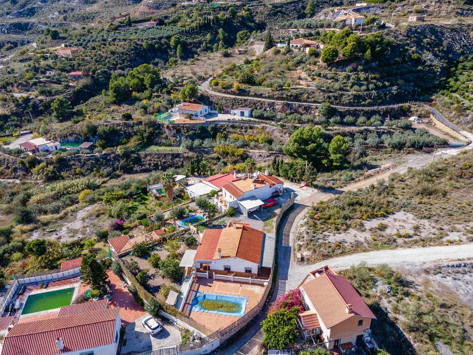 3 soveværelse Finca/Landehus til salg i Velez de Benaudalla med garage - € 240.000 (Ref: 9409289)