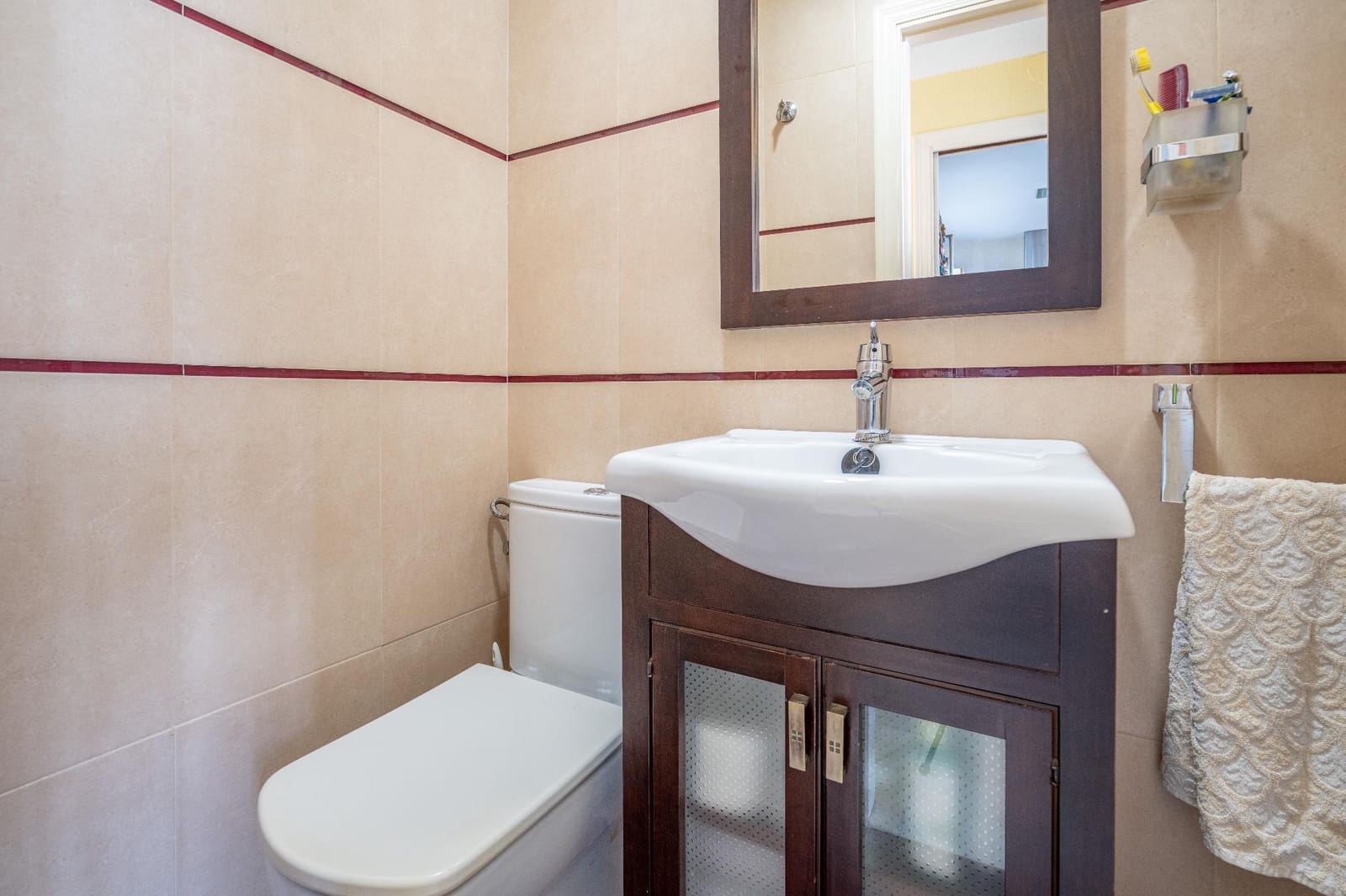 3 sypialnia Dom szeregowy na sprzedaż w Chilches z basenem garażem - 459 000 € (Ref: 9414292)