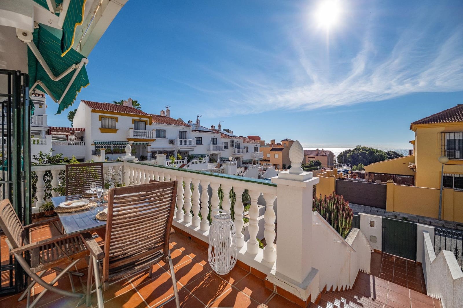 3 sypialnia Dom szeregowy na sprzedaż w Chilches z basenem garażem - 459 000 € (Ref: 9414292)